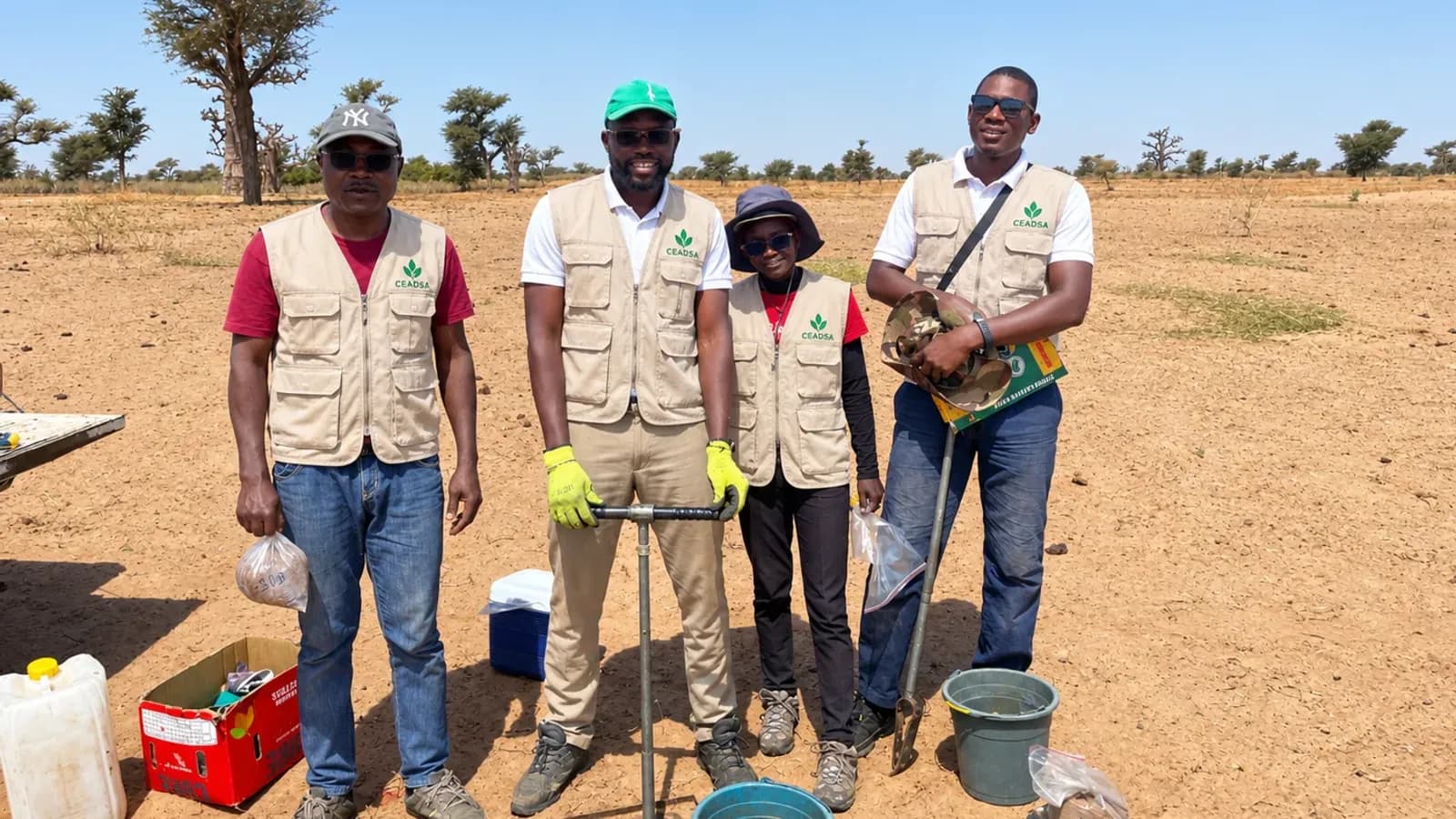 Équipe CEADSA en mission LDSF sur le site de Ndiarmo (RSFMP, projet SEN-1049)